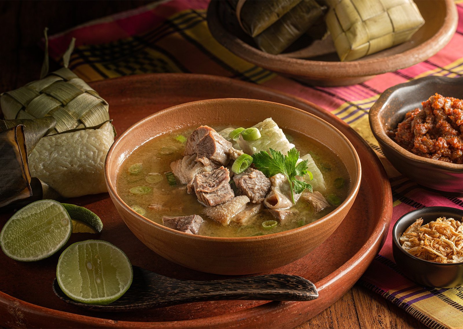 Coto Makassar: Kuliner Khas yang Wajib Dicoba